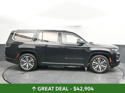 Used 2022 Jeep Grand Wagoneer Series III AWD/4WD image 13