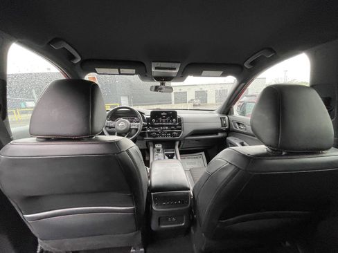 Used 2023 Nissan Pathfinder Rock Creek AWD/4WD image 16