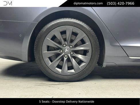 Used 2018 Tesla Model S 75D AWD/4WD image 40