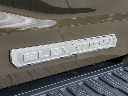 Used 2024 GMC Sierra 1500 Elevation w/ LPO, Elevation Black Package RWD image 8