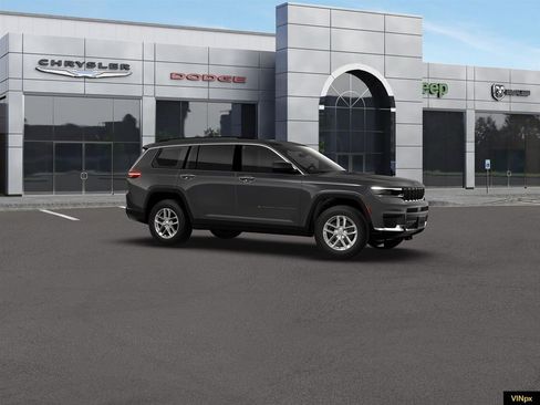 New 2026 Jeep Grand Cherokee L 4WD image 9