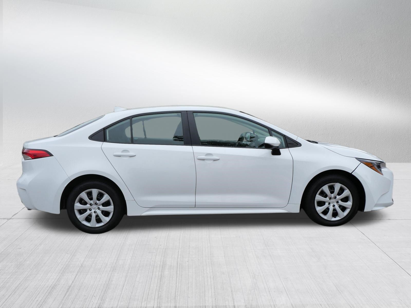 Certified 2024 Toyota Corolla LE FWD image 9