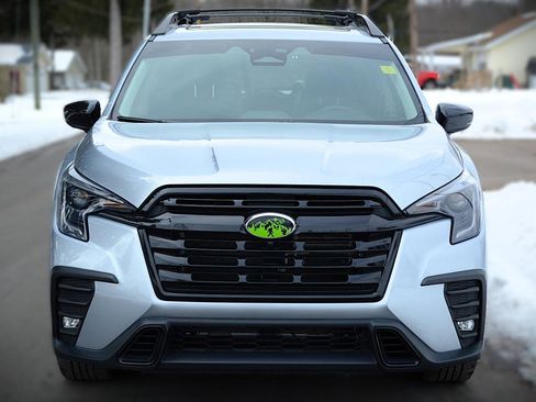 Used 2024 Subaru Ascent Onyx Edition Limited w/ Popular Package Onyx image 2