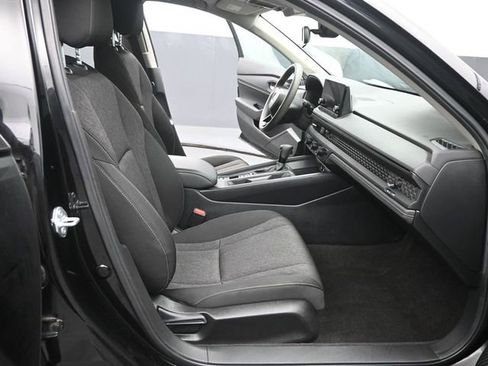 Used 2024 Honda Accord EX image 18