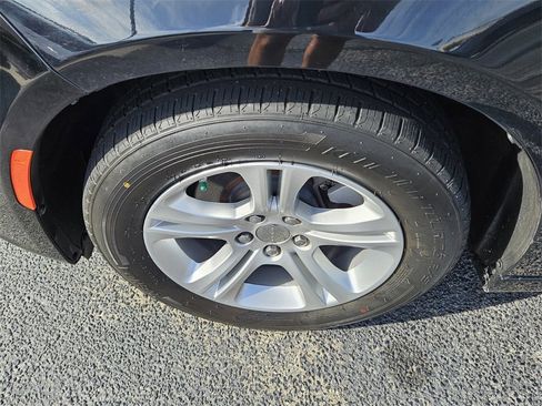 Used 2023 Dodge Charger SXT image 17