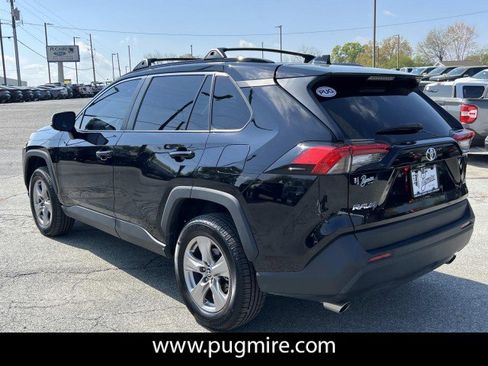 Used 2023 Toyota RAV4 XLE image 5