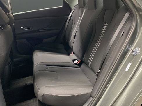 New 2026 Hyundai Elantra Hybrid FWD image 22