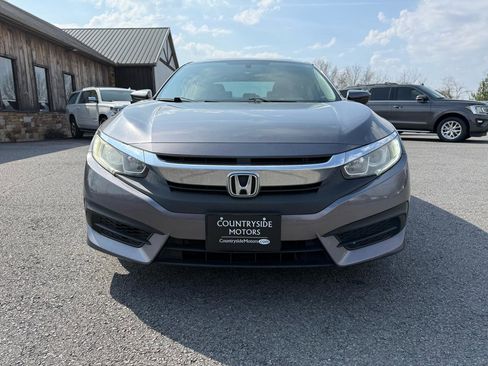 Used 2016 Honda Civic EX image 9