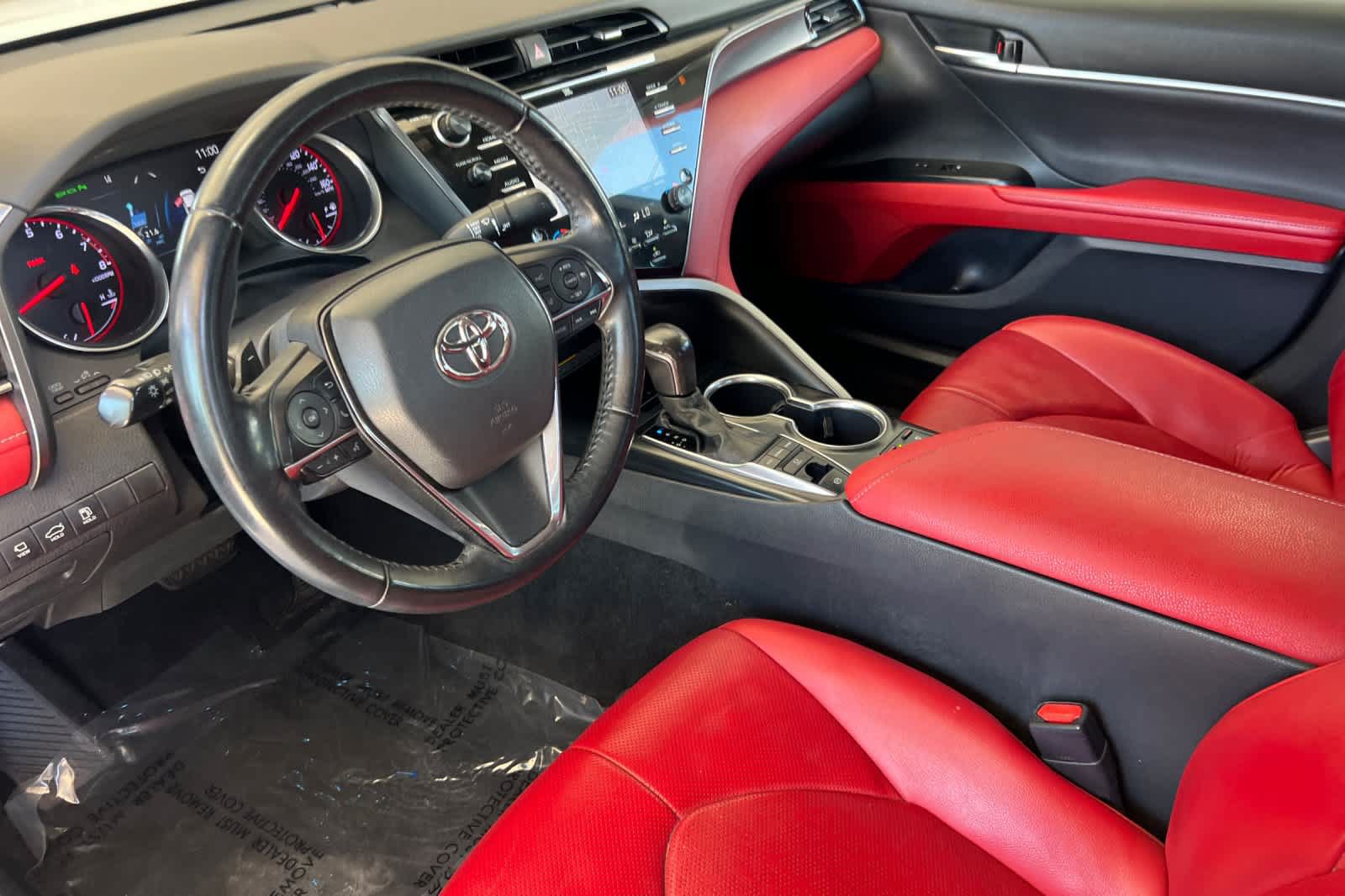 Used 2020 Toyota Camry XSE w/ Driver Assist Package FWD image 11