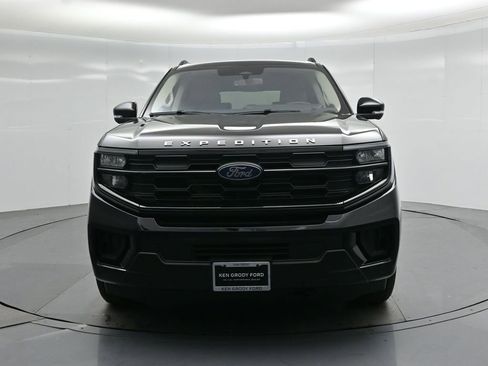 Certified 2025 Ford Expedition Max Active image 24