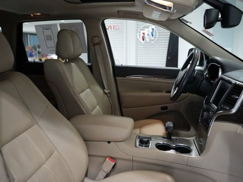 Used 2014 Jeep Grand Cherokee Limited image 20