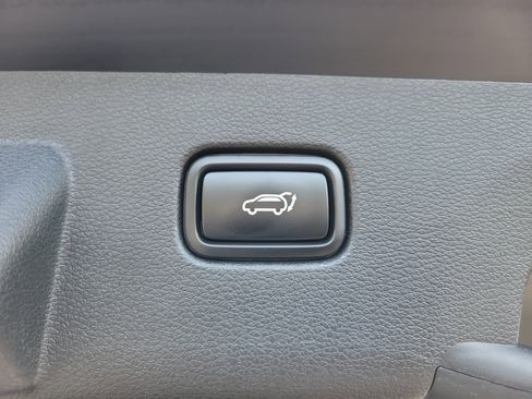 Used 2023 Kia Sportage SX image 15