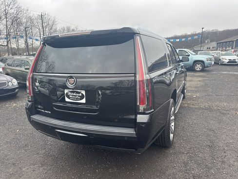 Used 2015 Cadillac Escalade ESV Luxury image 11