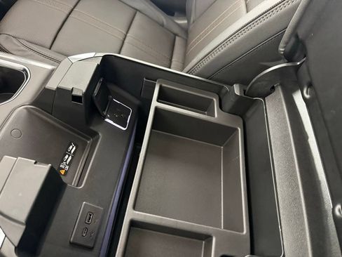 New 2026 Chevrolet Silverado 1500 High Country AWD/4WD image 32
