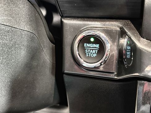 Used 2022 Ford F150 XLT w/ Equipment Group 302A High image 23