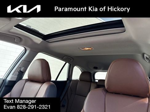 Used 2022 Subaru Outback Touring XT AWD/4WD image 33