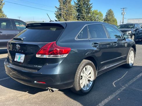 Used 2015 Toyota Venza LE AWD/4WD image 4