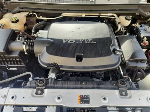 Used 2019 Chevrolet Colorado LT image 26