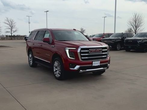 New 2026 GMC Yukon Elevation image 3