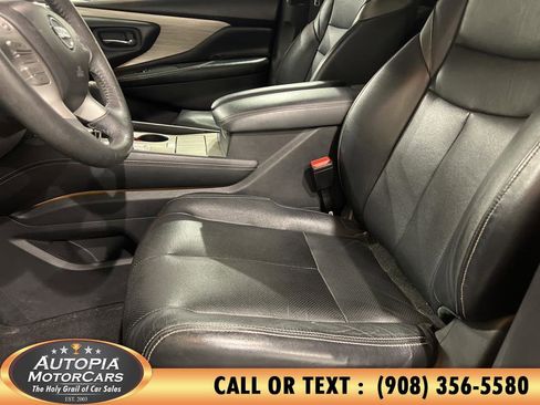 Used 2016 Nissan Murano S image 11