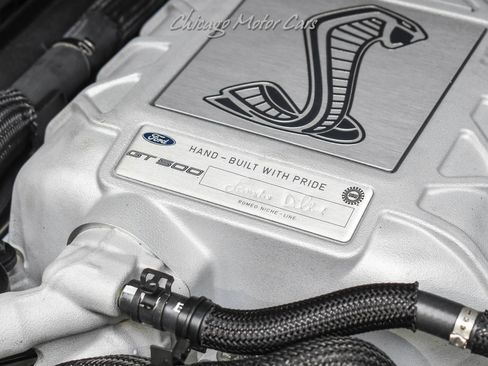 Used 2022 Ford Mustang Shelby GT500 w/ Carbon Fiber Track Pack RWD image 54