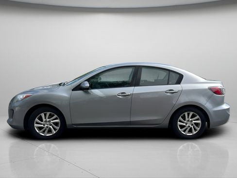 Used 2012 MAZDA MAZDA3 i Touring FWD image 9