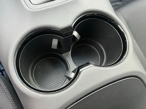 Certified 2024 Toyota Venza LE image 35