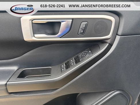 Used 2020 Ford Explorer XLT w/ Comfort Package AWD/4WD image 9