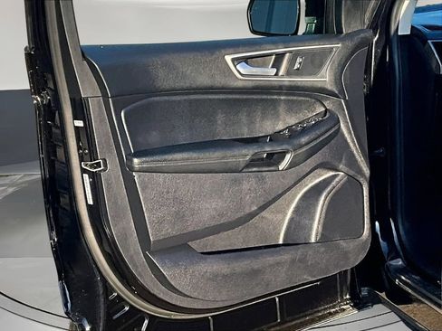 Used 2020 Ford Edge SEL AWD/4WD image 23
