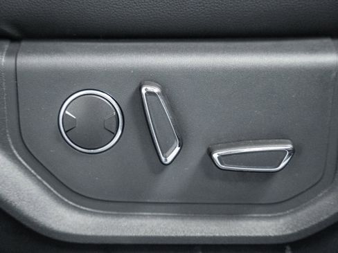 Used 2022 Ford Expedition Max Limited image 45