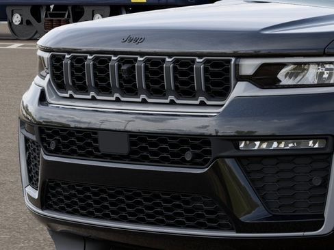 New 2026 Jeep Grand Cherokee Limited Reserve AWD/4WD image 25