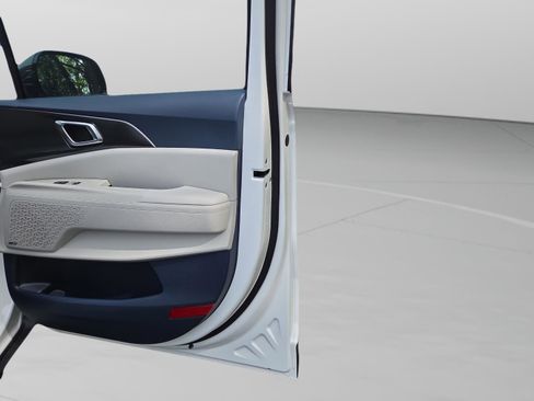 New 2026 Kia Carnival SX Prestige FWD image 22