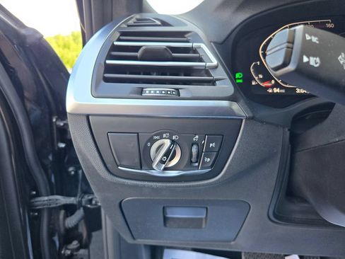 Used 2024 BMW X3 xDrive30i AWD/4WD image 17