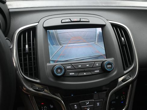 Used 2014 Buick LaCrosse Leather w/ Driver Confidence Package FWD image 14
