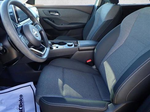 Used 2022 Nissan Rogue SV image 10