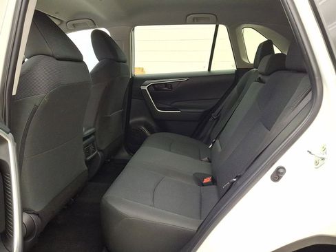 Certified 2025 Toyota RAV4 LE image 20