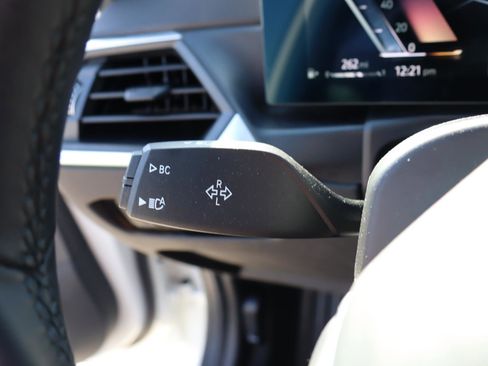 Used 2024 BMW 330i Sedan image 25