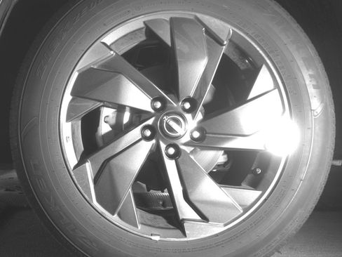 Used 2025 Nissan Rogue SV FWD image 12