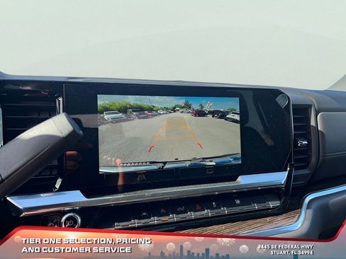 New 2025 GMC Sierra 1500 Elevation image 30