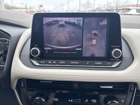 Used 2023 Nissan Rogue SL image 22