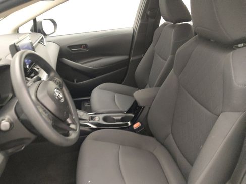 Used 2022 Toyota Corolla LE w/ LE Convenience Package FWD image 17