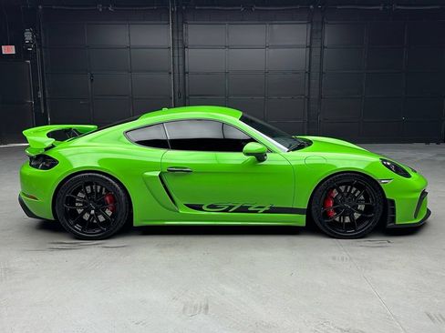 Used 2023 Porsche 718 Cayman GT4 RWD image 8