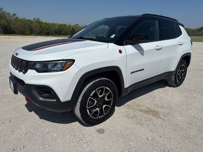 Used 2025 Jeep Compass Trailhawk