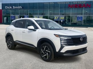 Used 2025 Nissan Kicks SV video 1