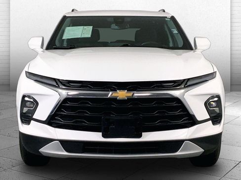 Used 2023 Chevrolet Blazer LT w/ Convenience Package FWD image 2