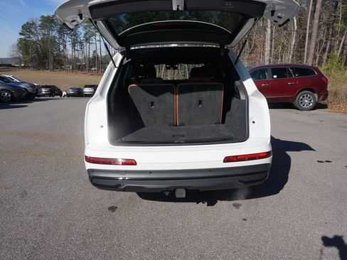 Used 2021 Audi Q7 3.0T Premium Plus w/ Executive Package image 18