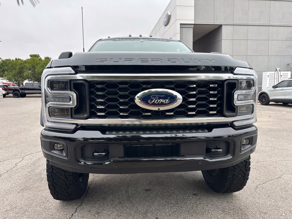 New 2026 Ford F350 Platinum AWD/4WD image 9