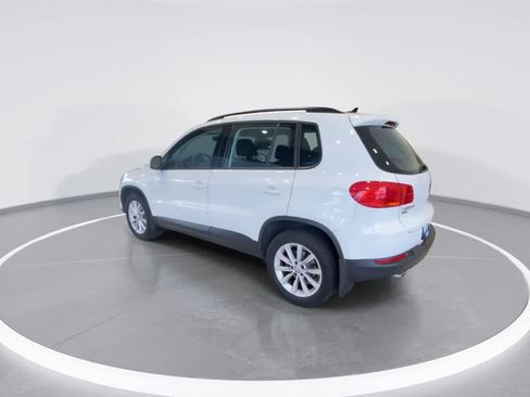 Used 2017 Volkswagen Tiguan Limited w/ Premium Package image 6