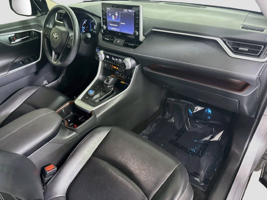Used 2022 Toyota RAV4 Limited AWD/4WD image 29