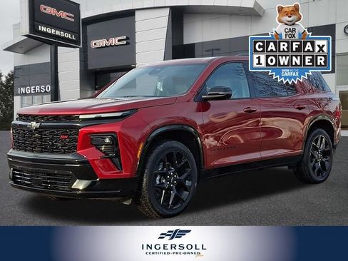 Used 2025 Chevrolet Traverse RS w/ LPO, Floor Liner Package image 4